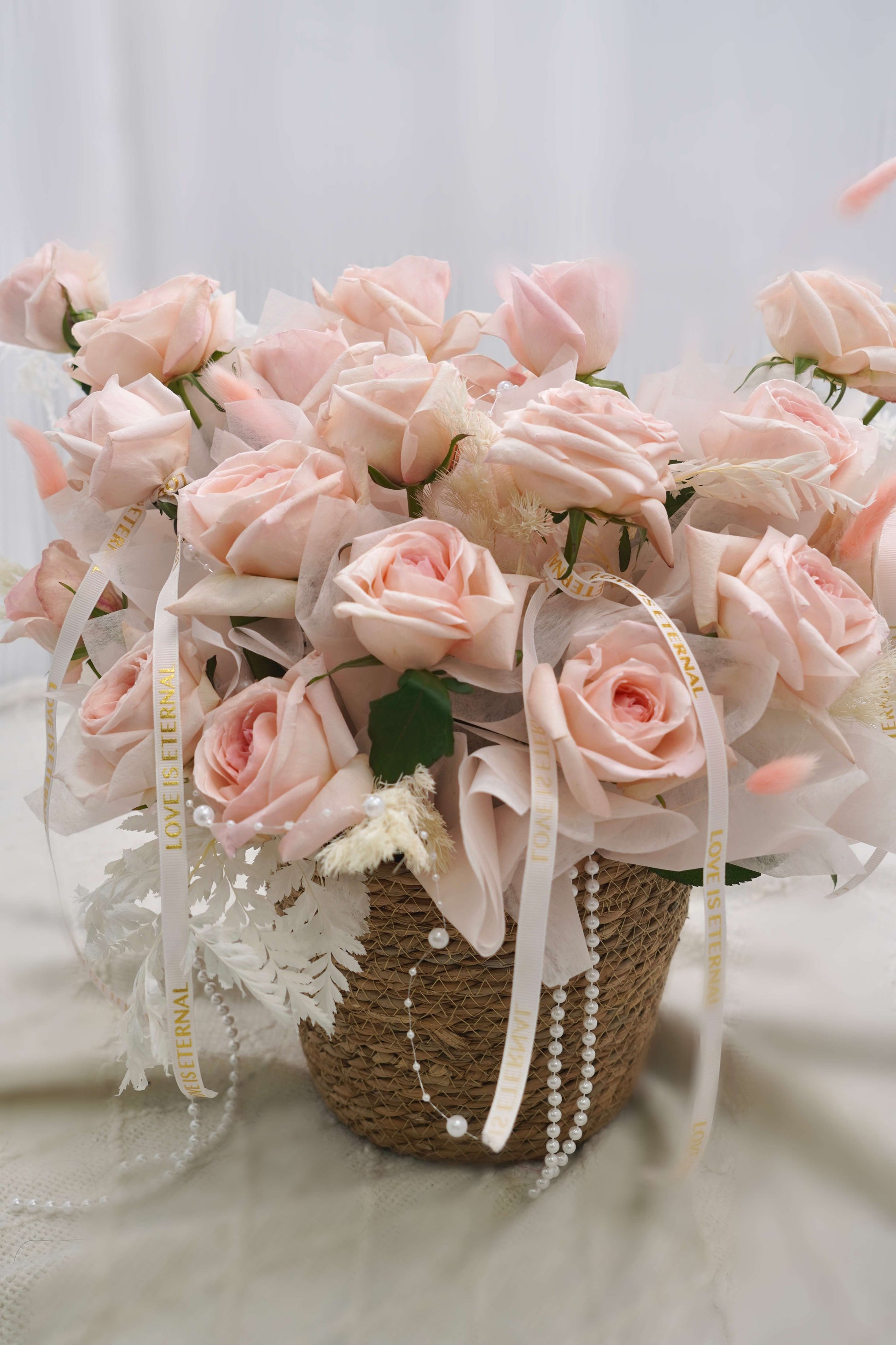 Sweet Lychee | Flower Basket Hug Bucket