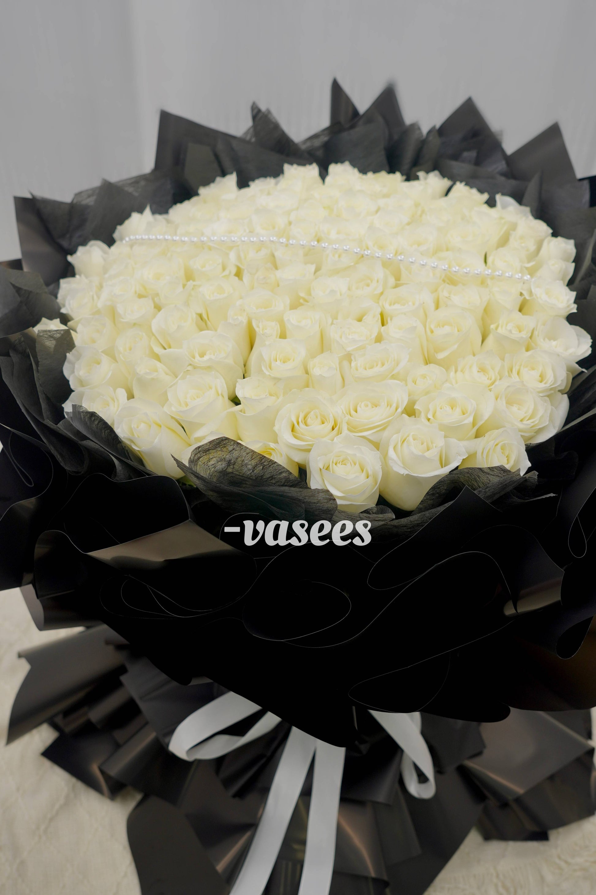 Black Dress| Premium White Roses