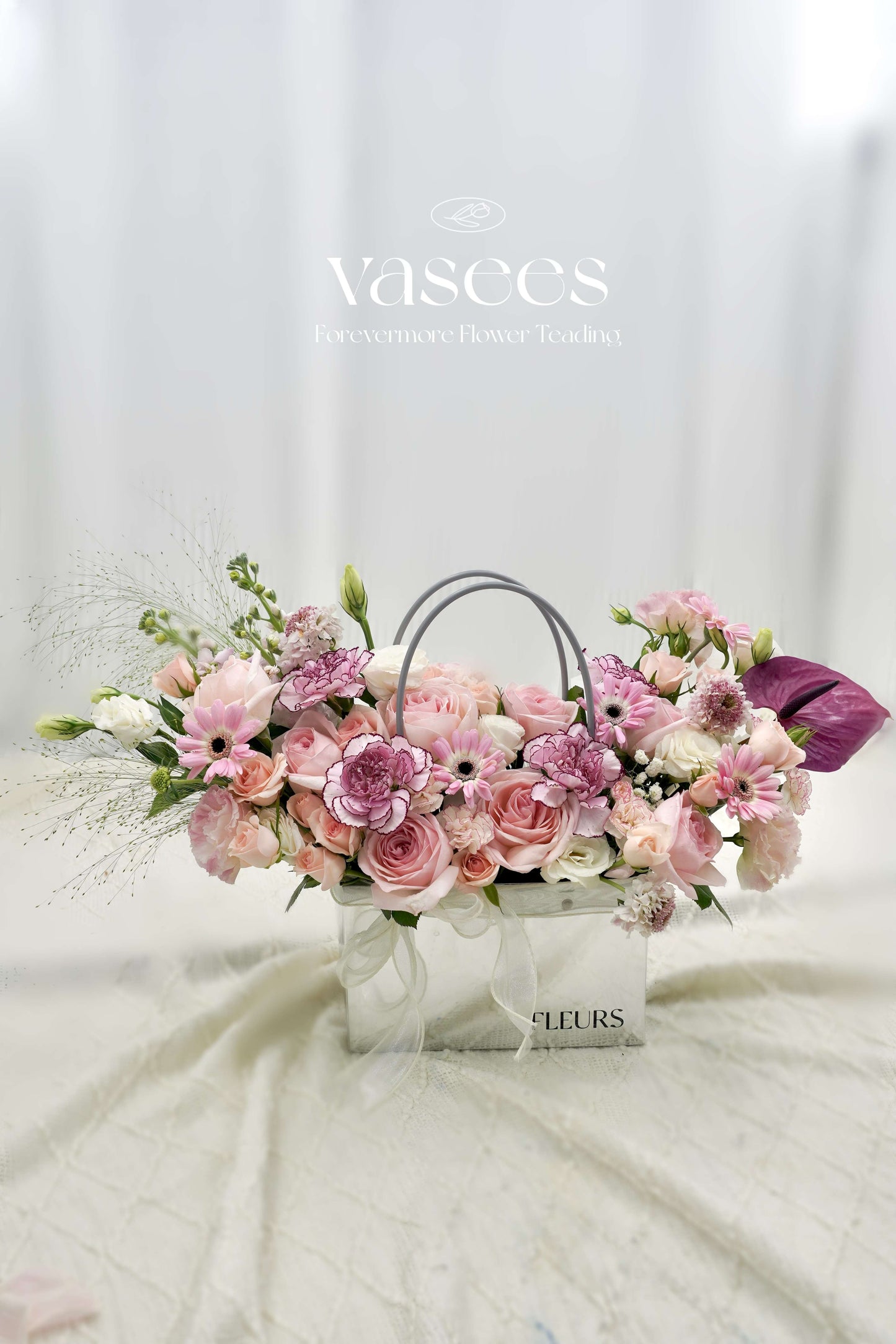 Niche Handbag Bouquet
