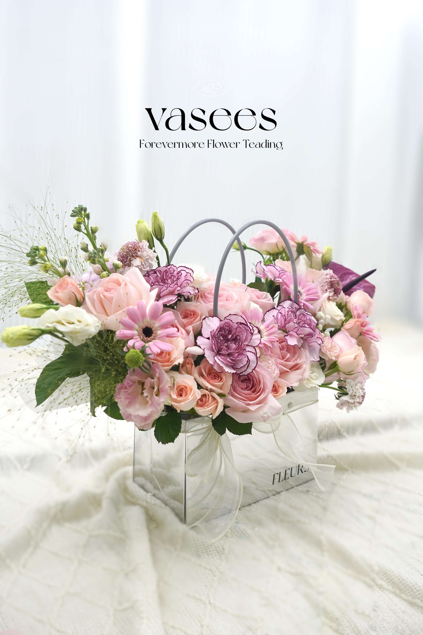 Niche Handbag Bouquet