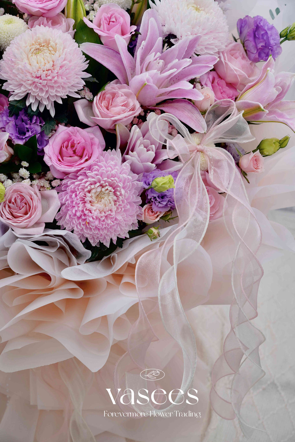 The Wonderful Wizard Of Oz | Rose Lily Chrysanthemum Mixed Bouquet