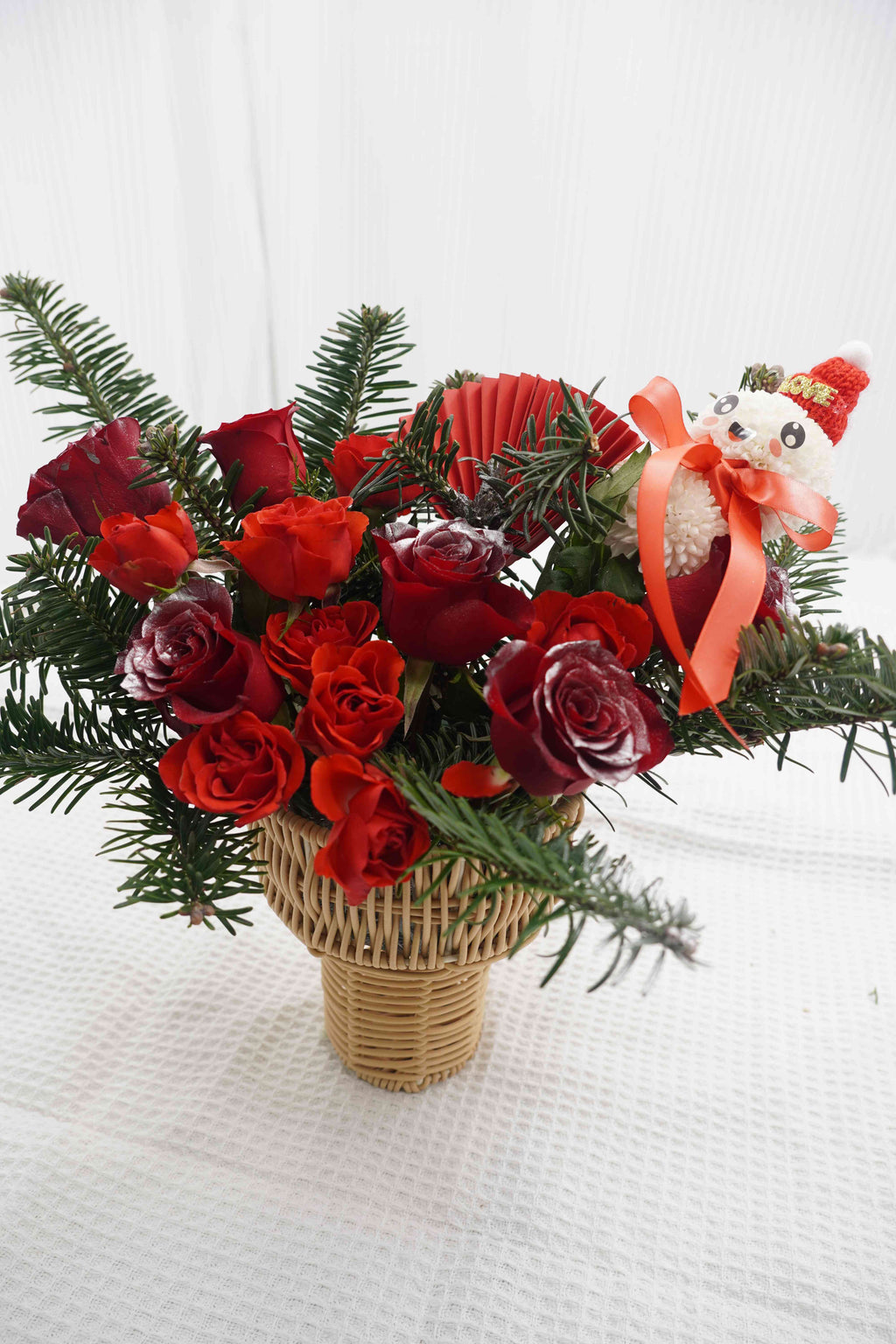 Christmas Ice Cream Bucket Bouquet