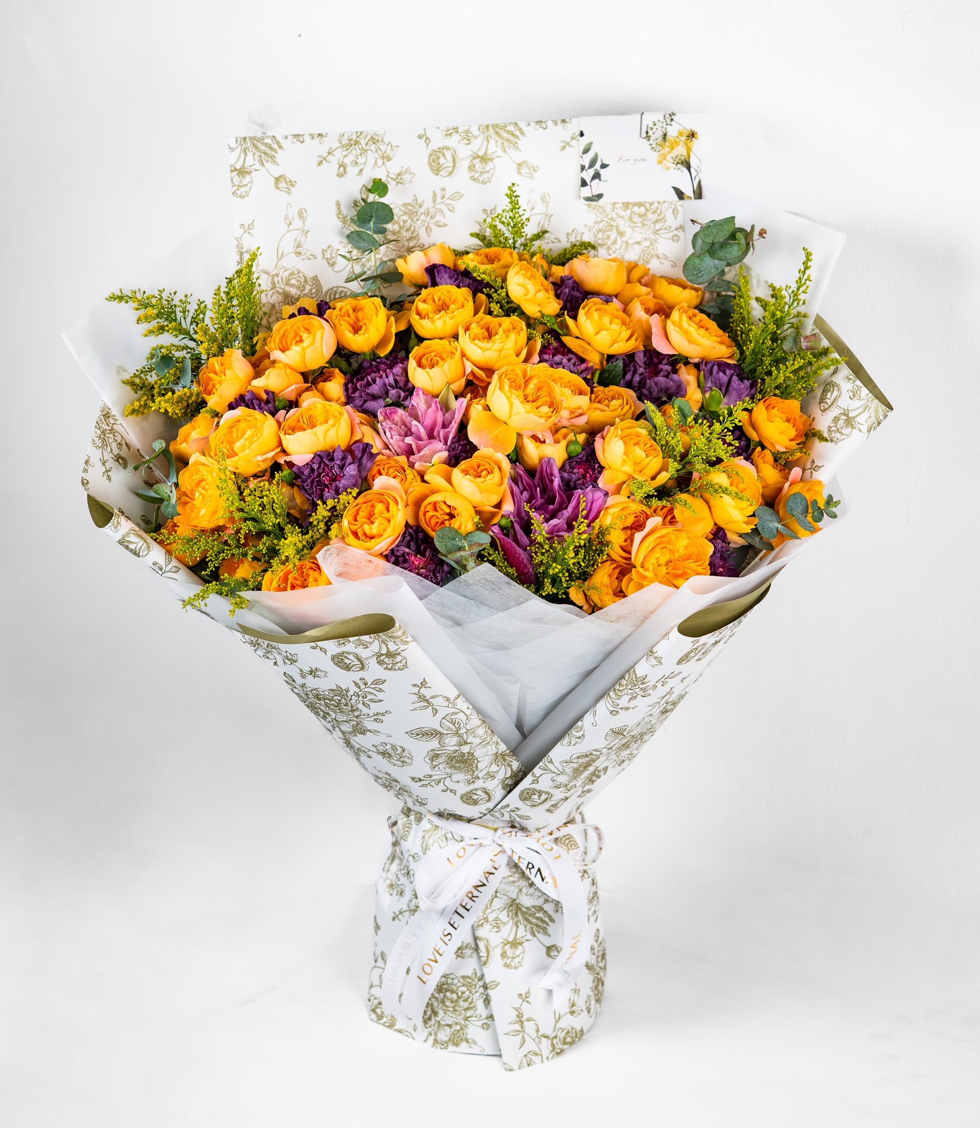 The Royal Contrast Bouquet