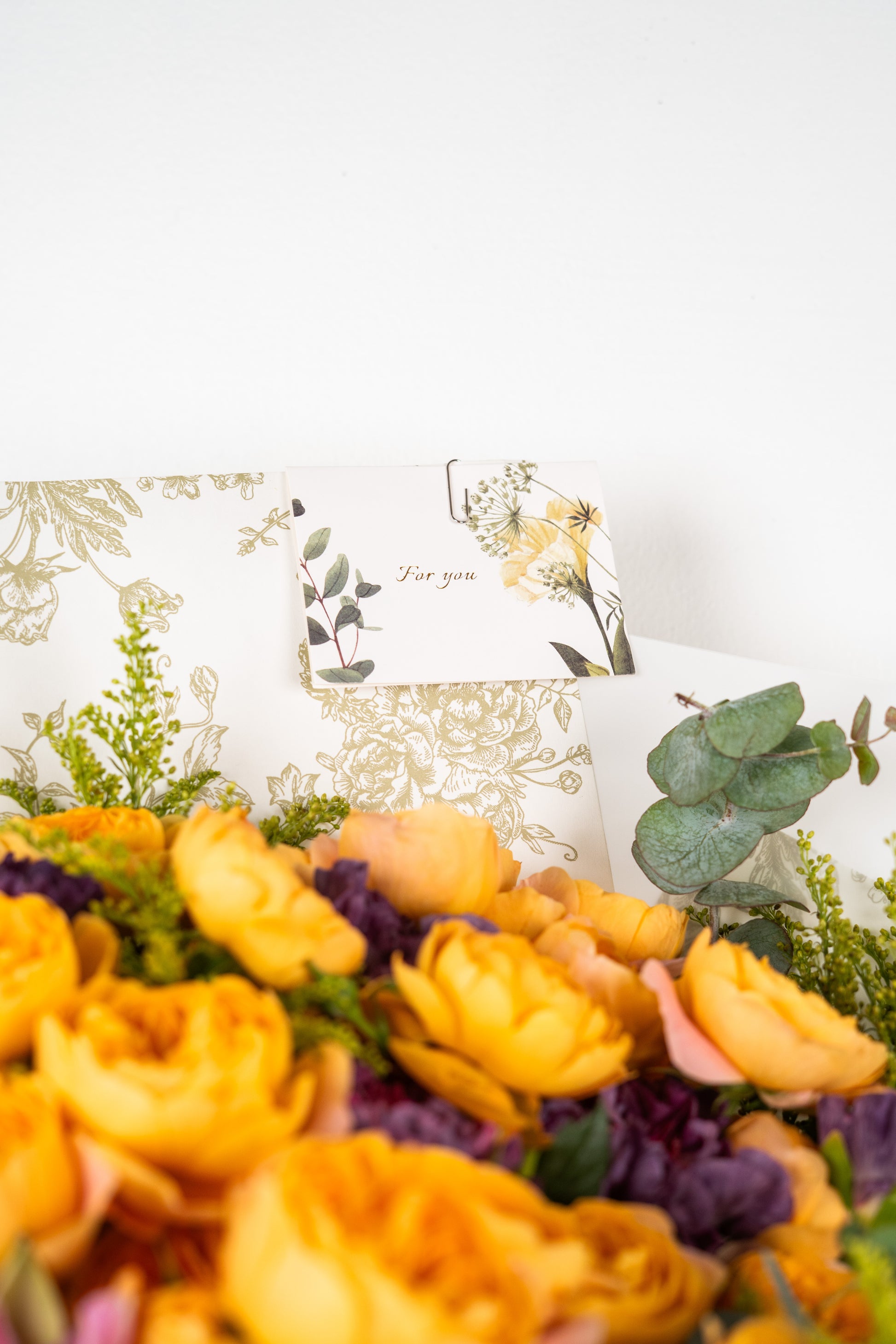 The Royal Contrast Bouquet