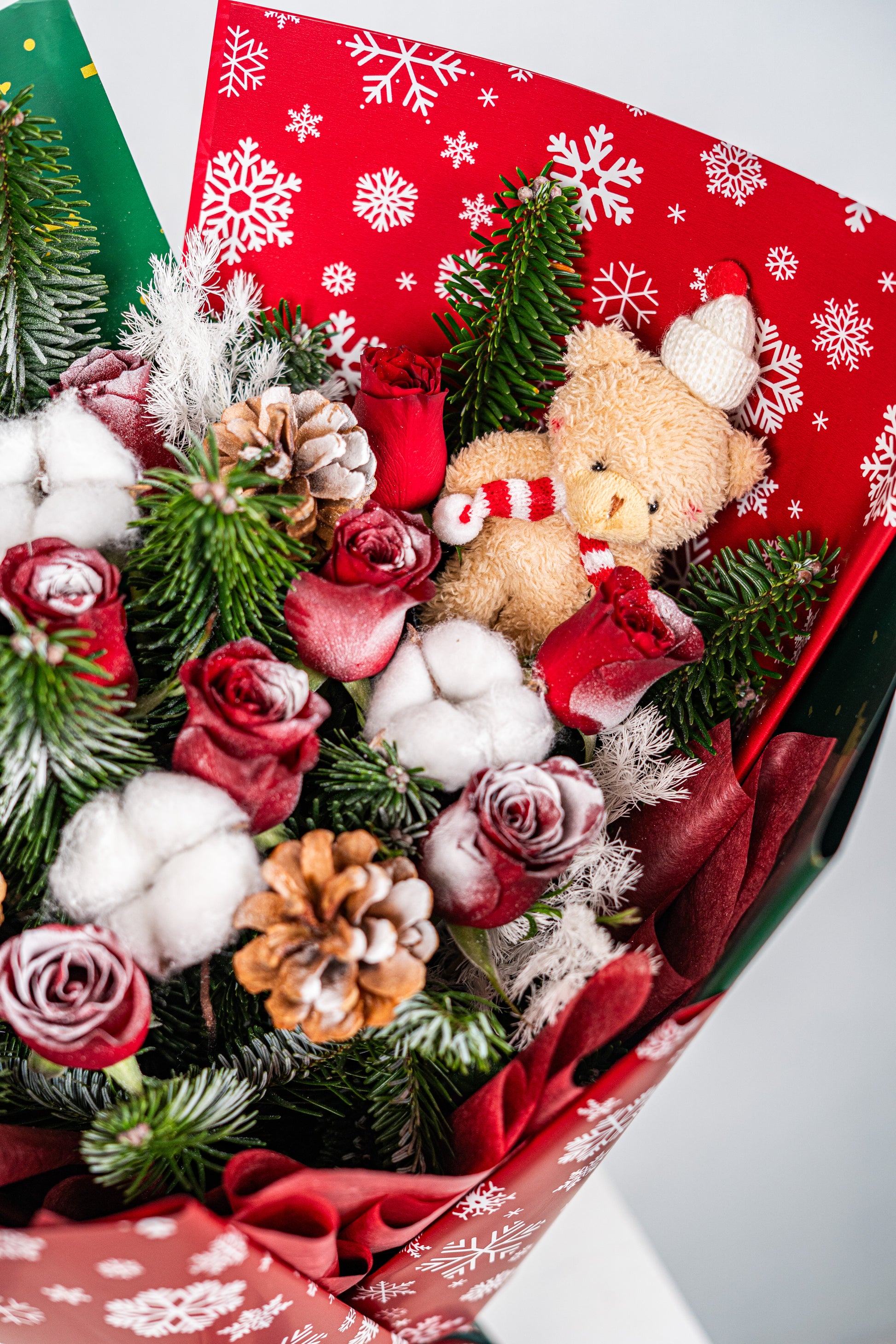 The Classic Christmas Bouquet