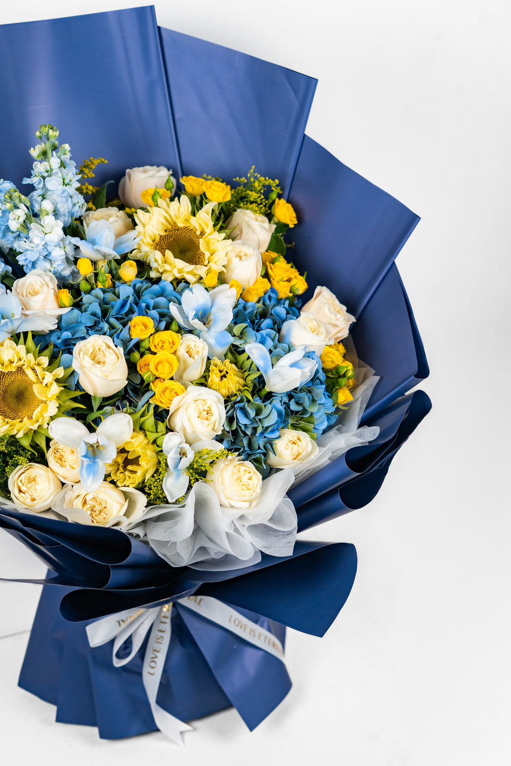 Oil Painting | Blue Orange Contrasting Bouquet