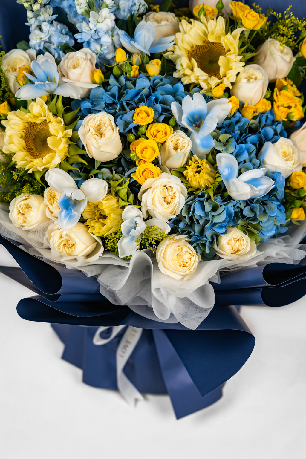 Oil Painting | Blue Orange Contrasting Bouquet