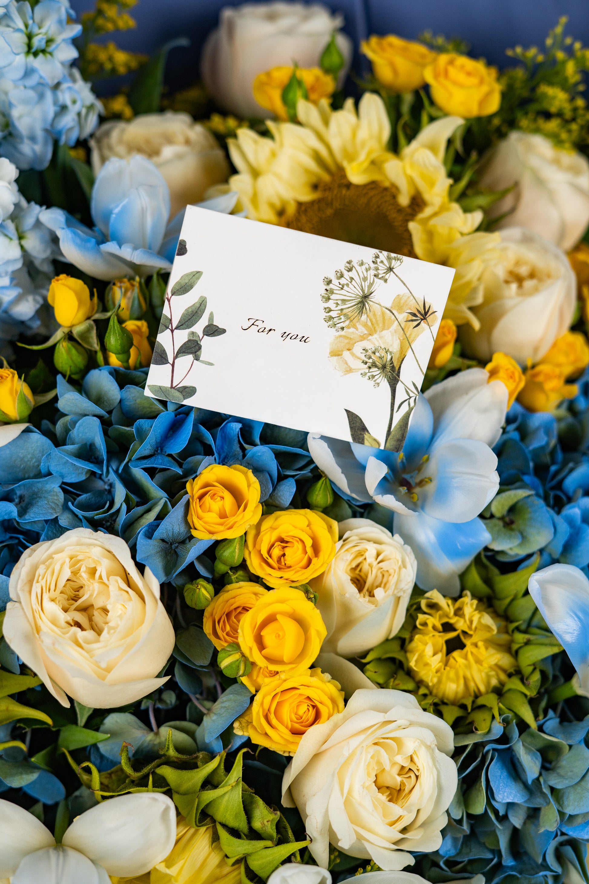 Oil Painting | Blue Orange Contrasting Bouquet