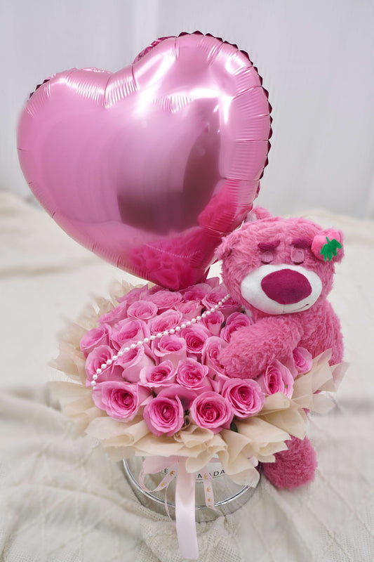 Perfume Strawberry Bear | 31 Rose Bear Balloon Combo